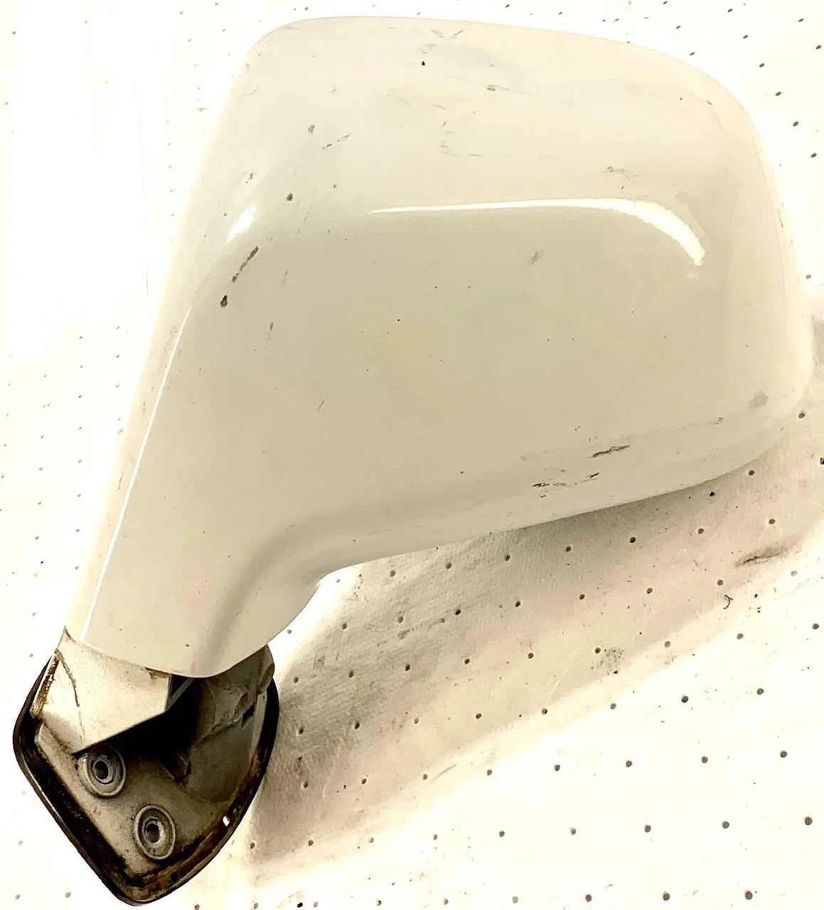 Pre-Owned 2008-2010 Saturn Vue Driver  Side View Mirror Power Heated   (Good)
