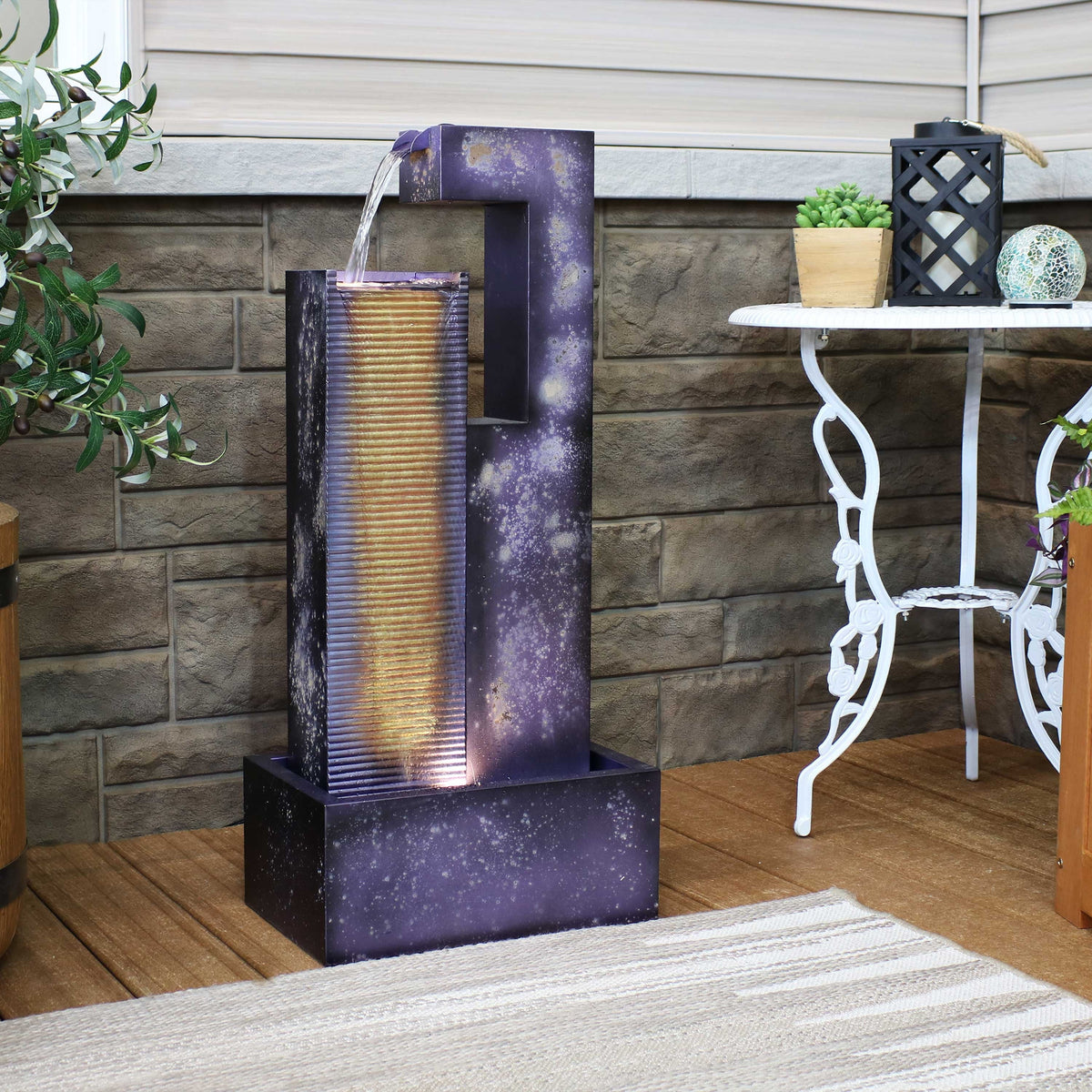 Sunnydaze Cascading Tower Outdoor Metal Fountain with  Lights - 32"
