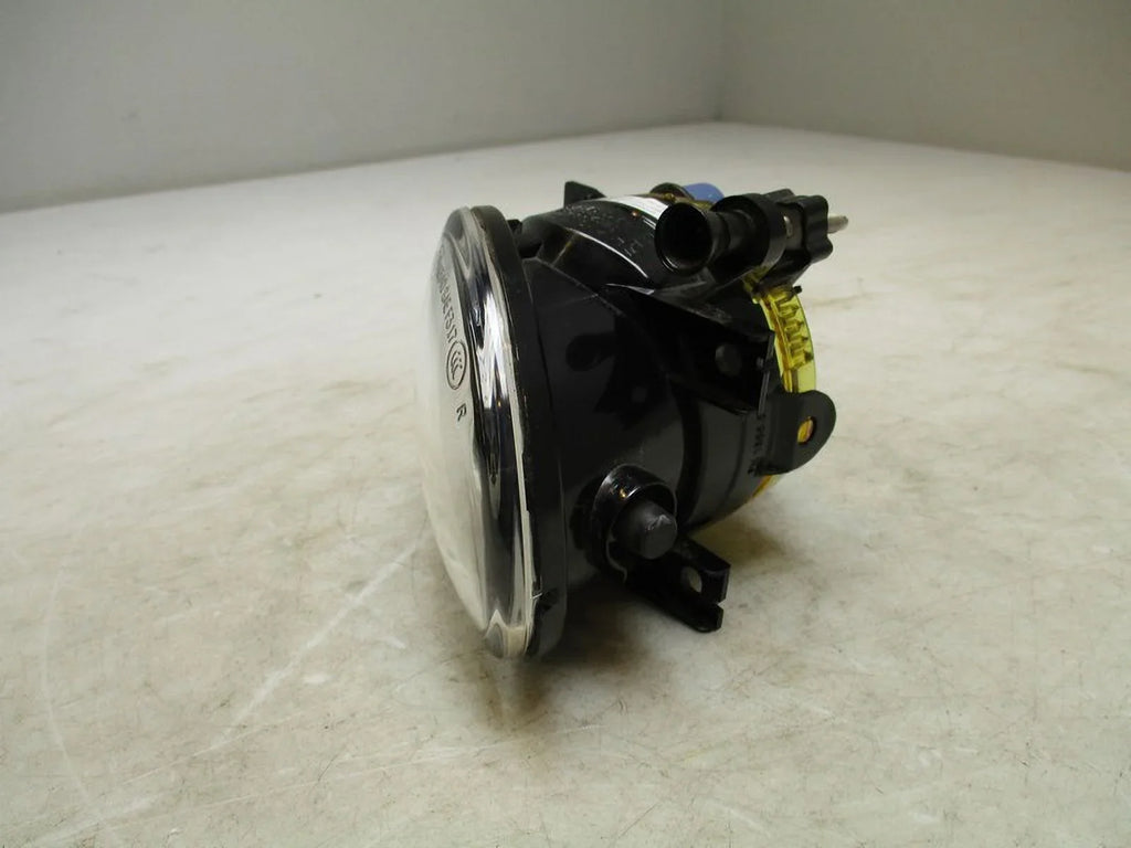 Pre-Owned 2023 Mercedes Sprinter  Passenger Bumper Mounted Fog Light  (Good)