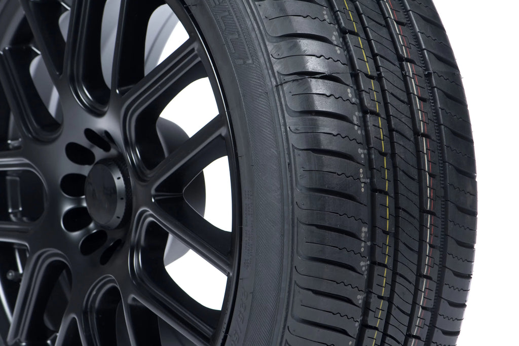 Vercelli Classic 787 215/75-14 98  Tire